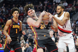 Hawks Trail Blazers Basketball