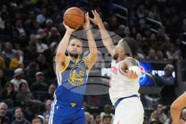 Knicks Warriors Basketball