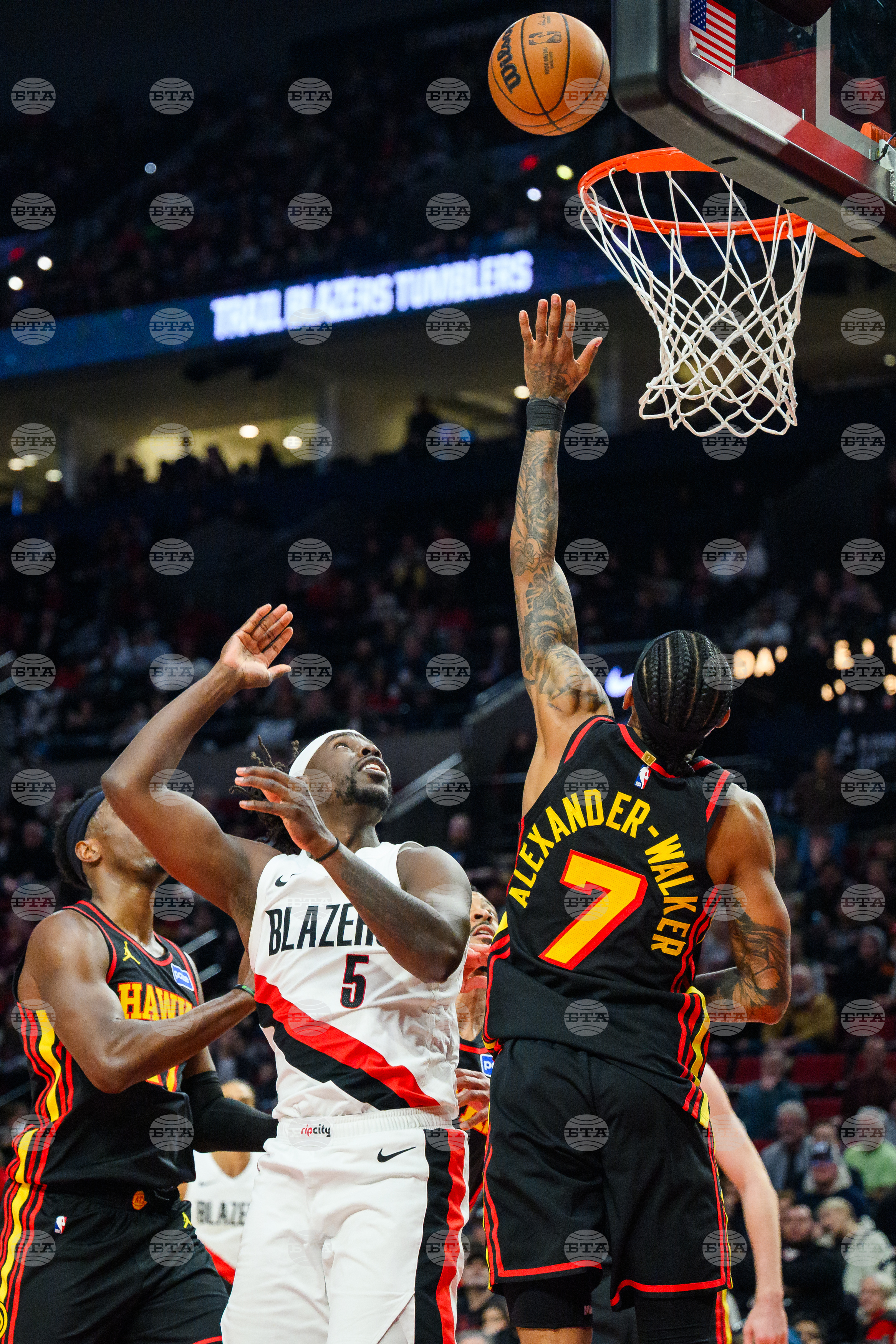 Hawks Trail Blazers Basketball