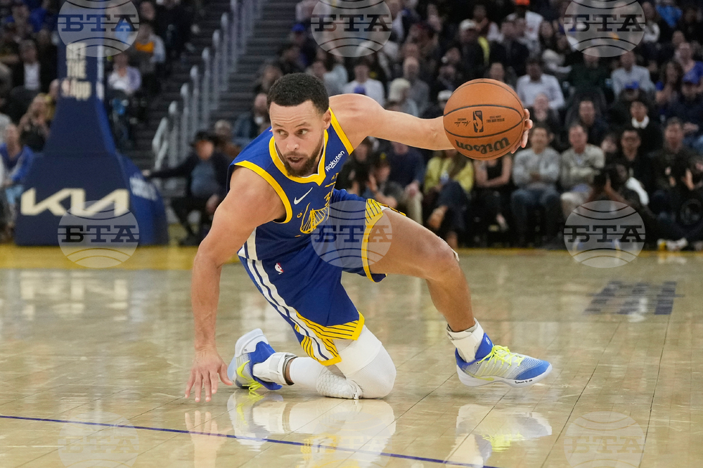 Knicks Warriors Basketball