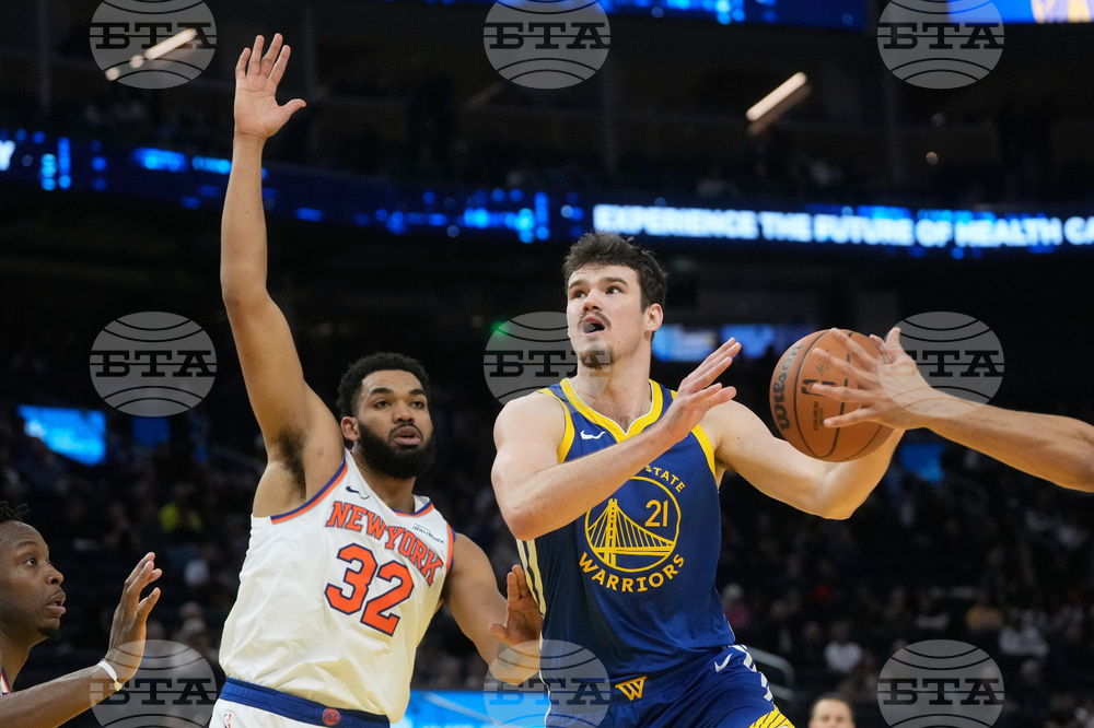 Knicks Warriors Basketball