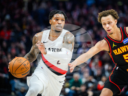 Hawks Trail Blazers Basketball