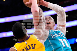 Hornets Lakers Basketball