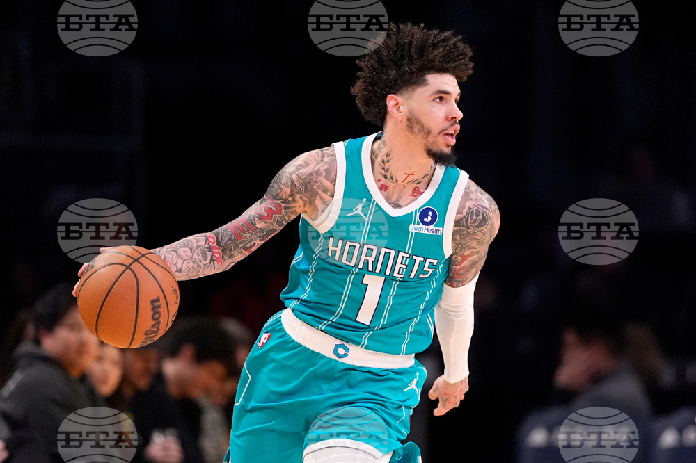 Hornets Lakers Basketball