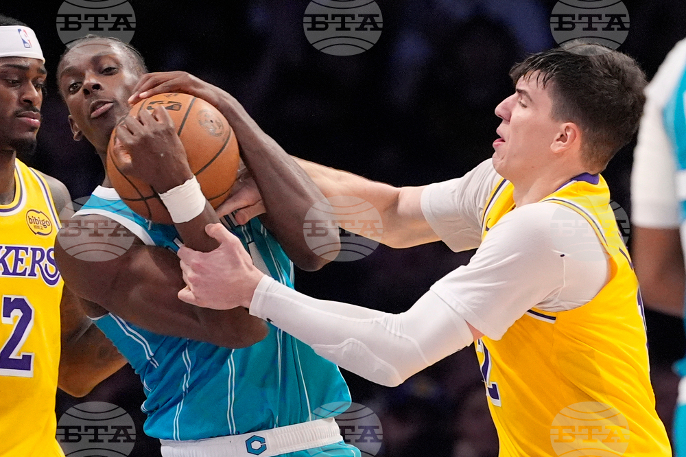 Hornets Lakers Basketball