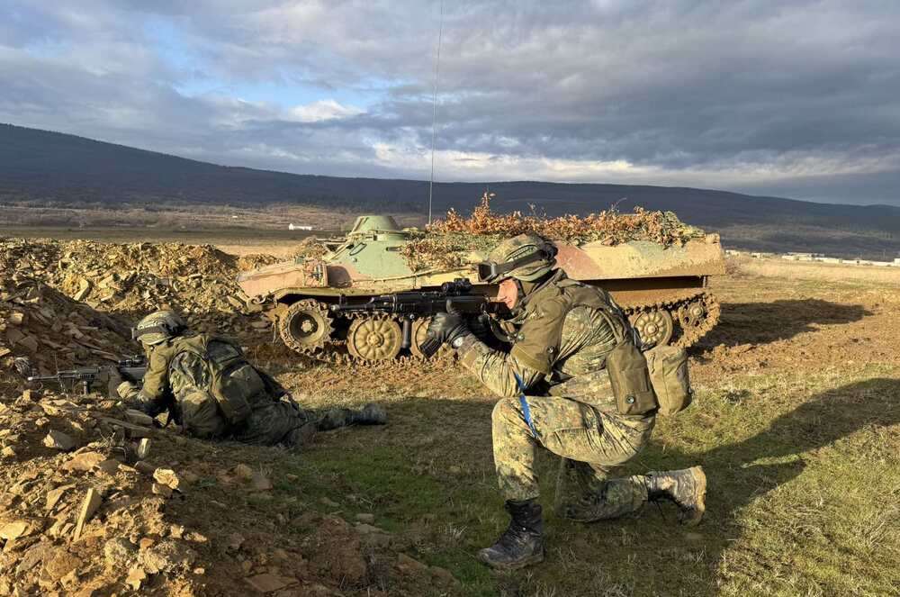 Формирование от Сухопътните войски беше сертифицирано за участие в Многонационалната бойна група на територията на страната