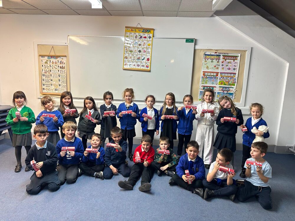 Децата от подготвителна група към училище „Българче“ в Лондон се запознаха с професиите и разказаха какви искат да станат, когато пораснат