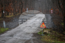 Село Ясна поляна - село Веселие - път - състояние