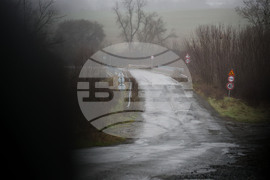 Село Ясна поляна - село Веселие - път - състояние