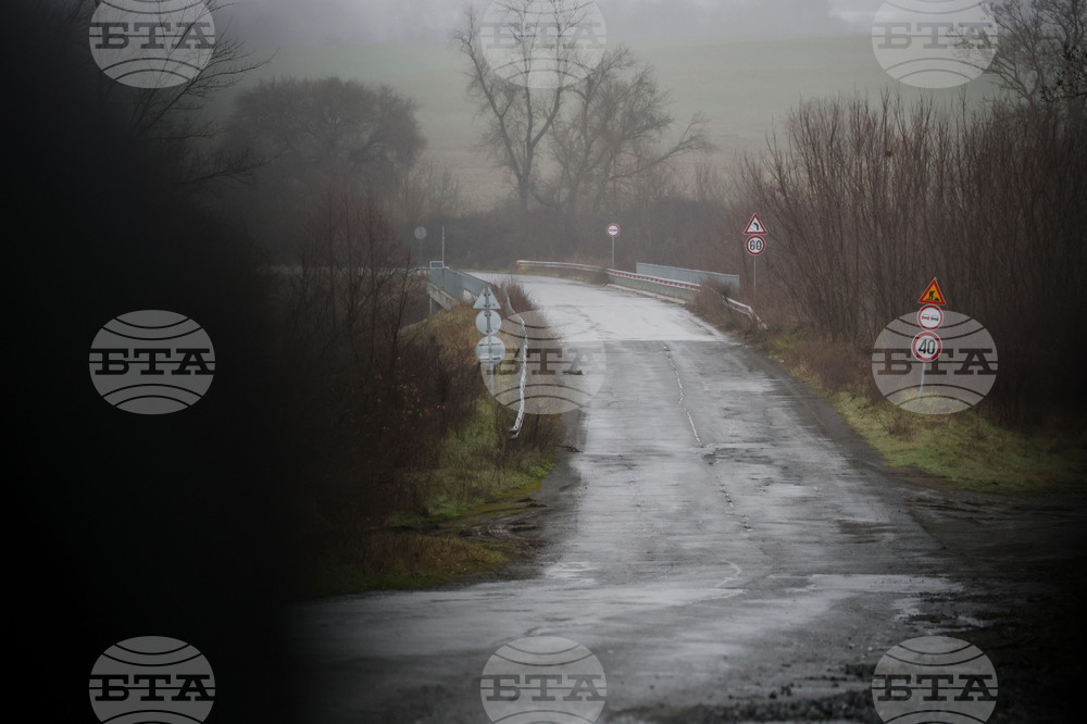 Село Ясна поляна - село Веселие - път - състояние