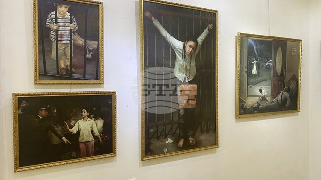 Международната изложба „Изкуството на Джън-Шан-Жен" е подредена в Русенския музей 