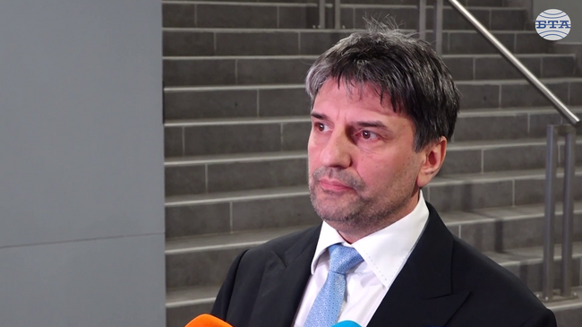 Загиналите жени при пожара в ж.к. "Свобода" в София са се задушили, каза главен комисар Любомир Николов