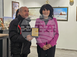 Петрич - Арт галерия - церемония по награждаване