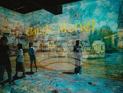 MINA Sofia представя две нови прожекции, посветени на Моне и Кандински, снимка – MINA Sofia 