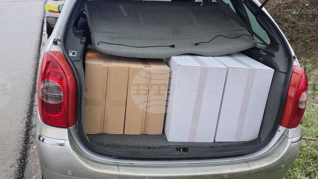 Полицията във Варна задържа мъж, в чийто автомобил са намерени цигари без бандерол за над 12 хиляди евро