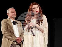 Ямбол - „Ученици пишат за театър” - инициатива