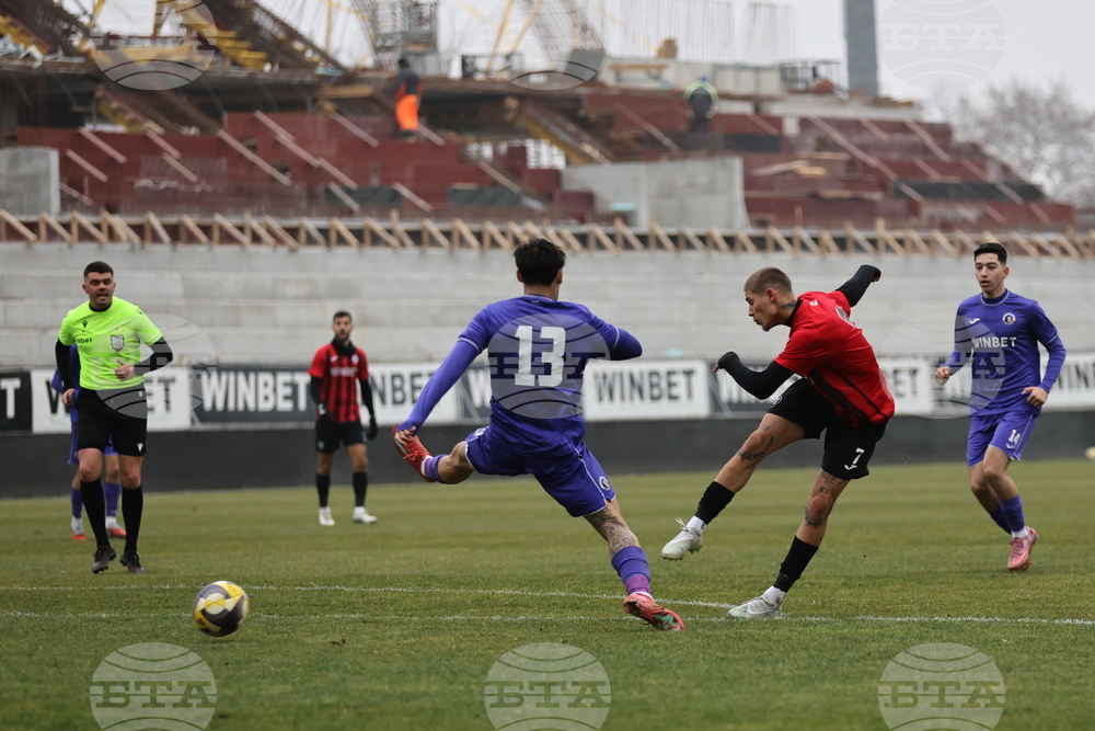 Пловдив - футбол - Локомотив (Пловдив) - Етър (Велико Търново) - контрола