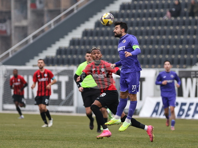 Пловдив - футбол - Локомотив (Пловдив) - Етър (Велико Търново) - контрола