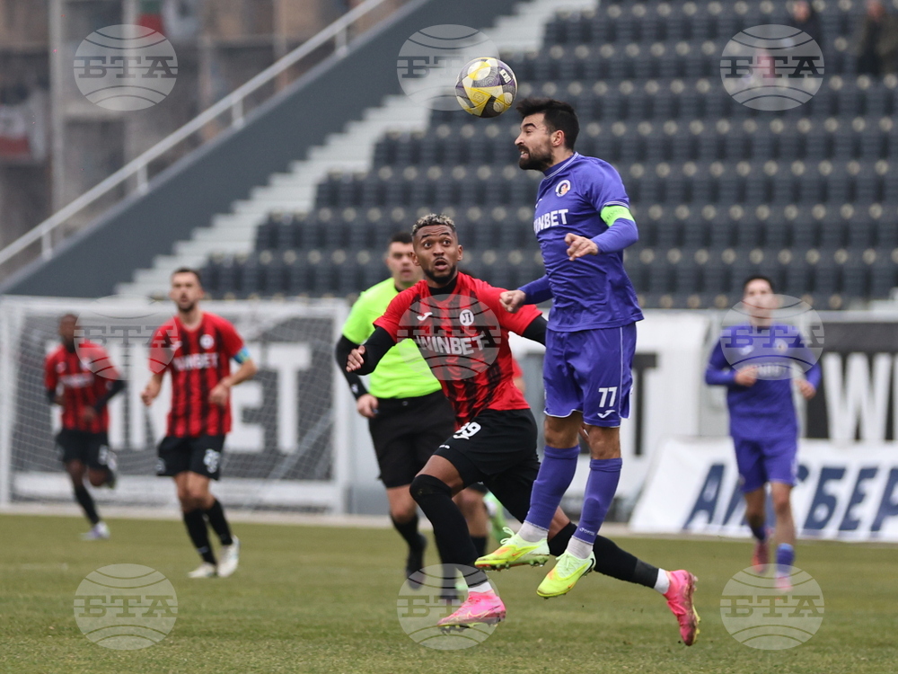 Пловдив - футбол - Локомотив (Пловдив) - Етър (Велико Търново) - контрола