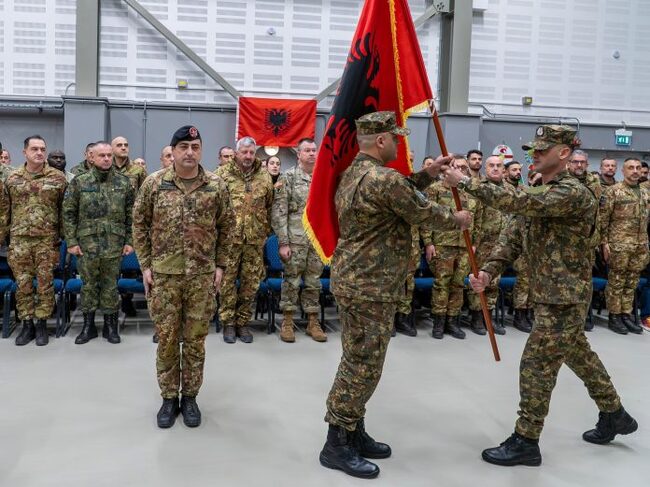 АТА: Седми отряд на албанските Сухопътни сили се включва в мисията на НАТО в Ново Село