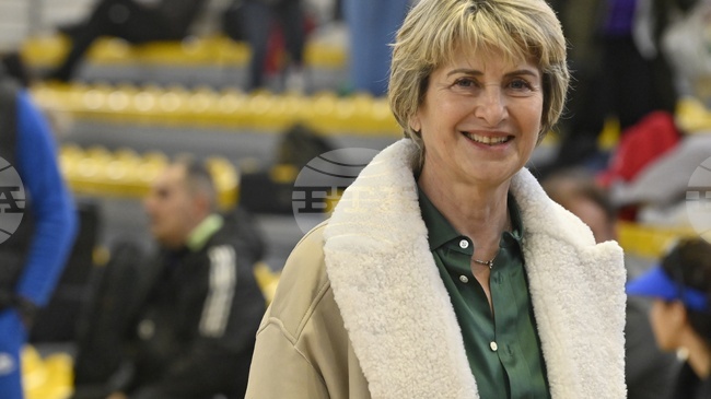 Bulgarian Olympic Committee President Lecheva Congratulates Bulgarian Snowboarders on Bansko World Cup Success