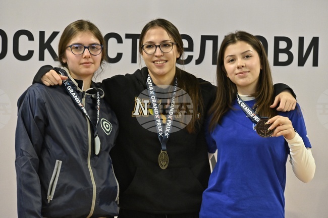 Държавно първенство по спортна стрелба с пневматично оръжие - категория девойки - пистолет