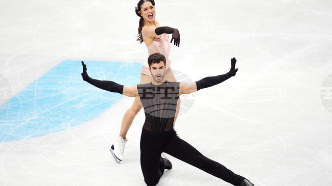 Лоранс Фурние Бодри и Гийом Сизером спечелиха ритмичния танц при танцовите двойки на Европейското първенство по фигурно пързаляне в Шефийлд 