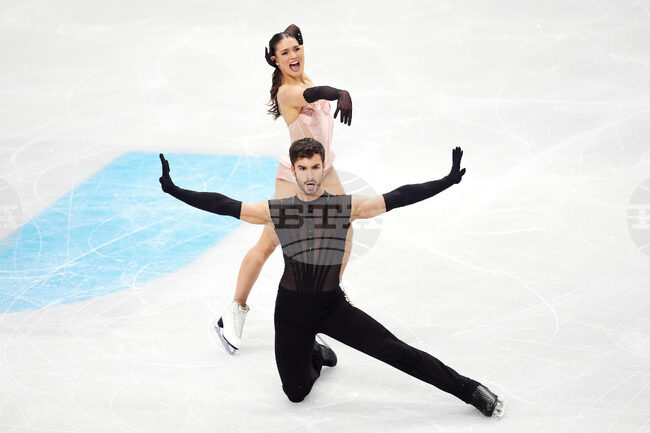 Лоранс Фурние Бодри и Гийом Сизерон спечелиха ритмичния танц при танцовите двойки на Европейското първенство по фигурно пързаляне в Шефийлд 