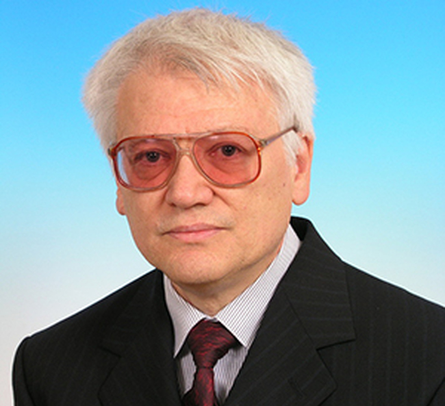 Почина чл.-кор. проф. Емил Хорозов - дългогодишен преподавател във Факултета по математика и информатика на Софийския университет