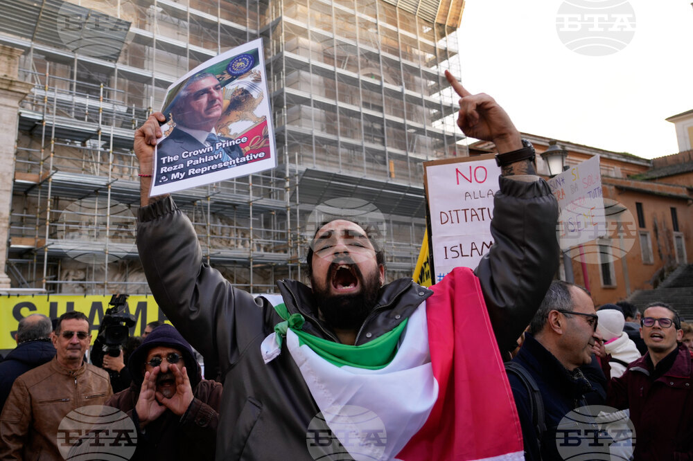 Italy Iran Protest