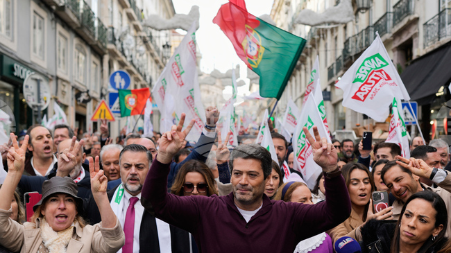 Португалците избират президент, крайната десница се очаква да достигне до втори тур