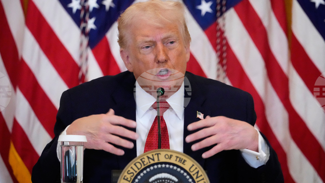 Ройтерс: Една година след завръщането си в Белия дом Тръмп упражнява изпълнителната власт с малко ограничения