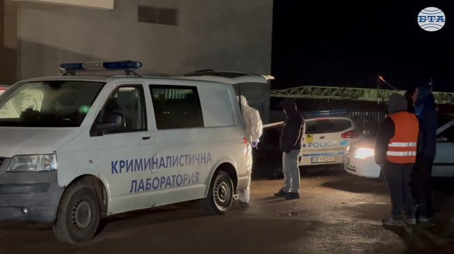 Въоръжен грабеж на инкасо автомобил е извършен в Ихтиман, двама мъже са задържани по време на кражба на 80 000 евро