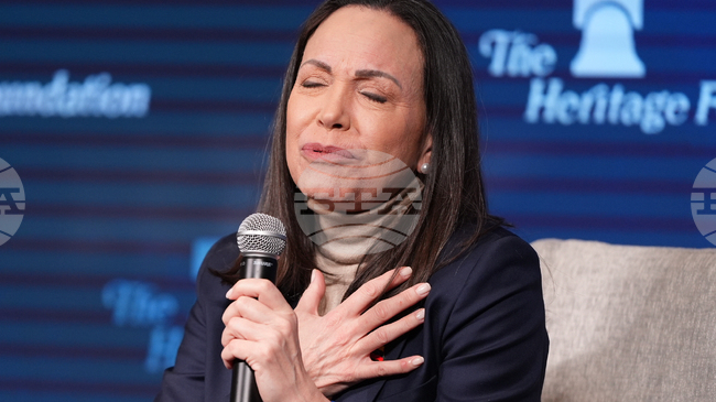 Мачадо заяви, че Венецуела започва "истински преход към демокрация"