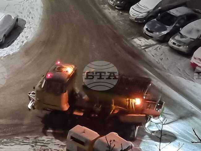 Всички необходими машини за почистване на улиците от сняг и обработка срещу заледяване са на терен във Велико Търново