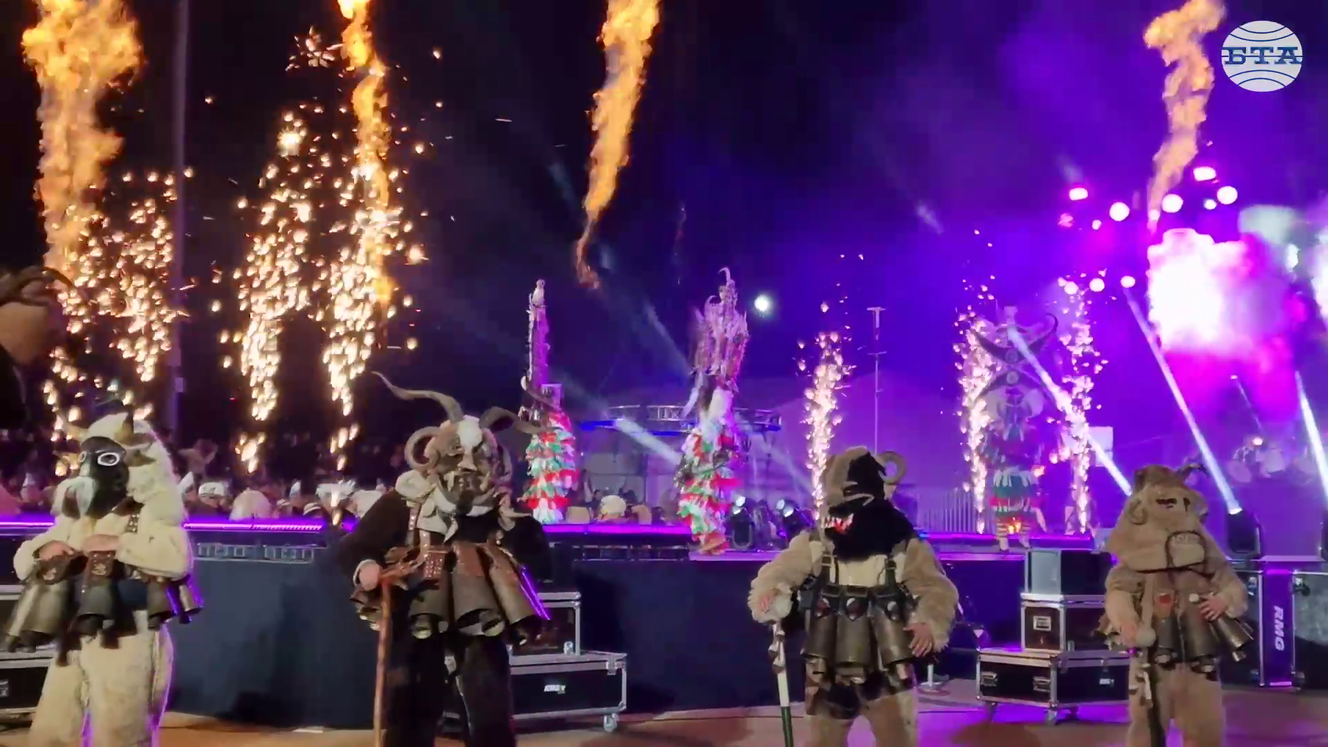 „Сурва“ е емблема на Перник, заяви кметът Станислав Владимиров при откриването на Международния фестивал на маскарадните игри