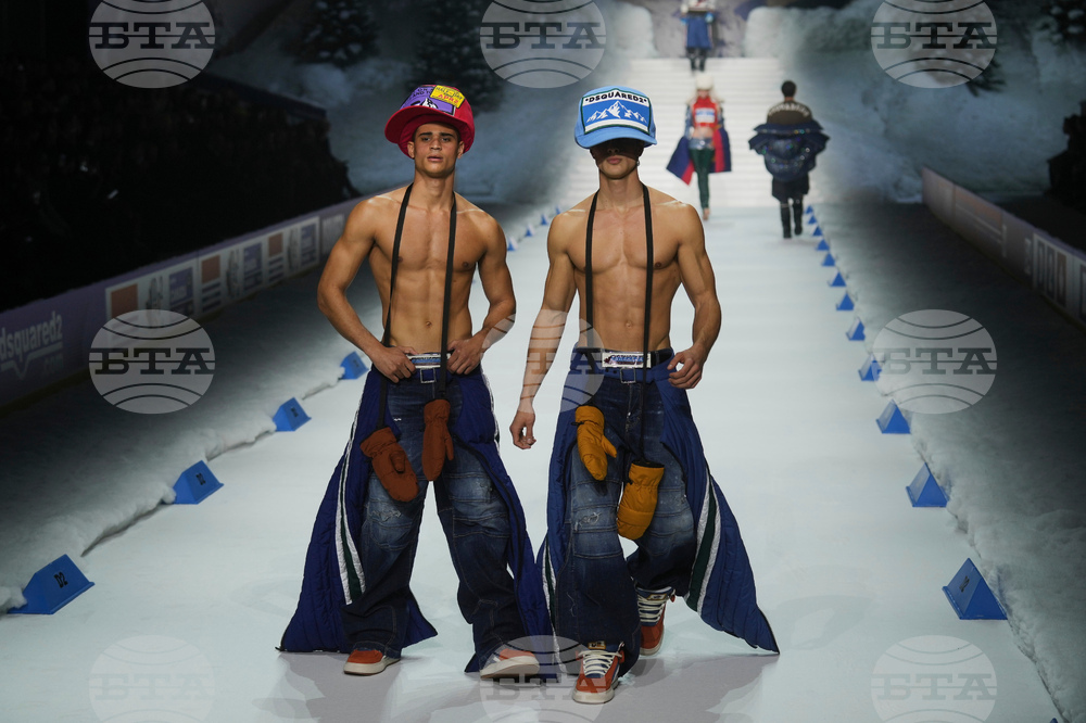 Italy Fashion Dsquared2 F/W 26/27