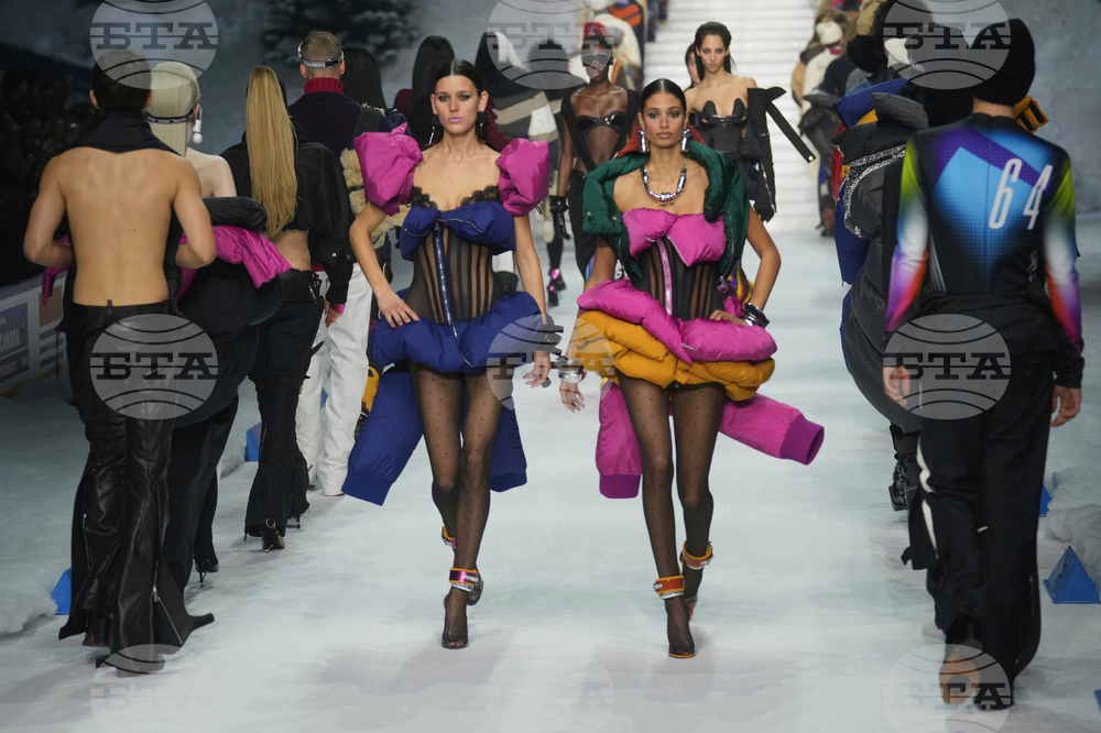 Italy Fashion Dsquared2 F/W 26/27