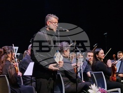 Бургас - благотворителен концерт „Нов роял за талантите на Бургас“