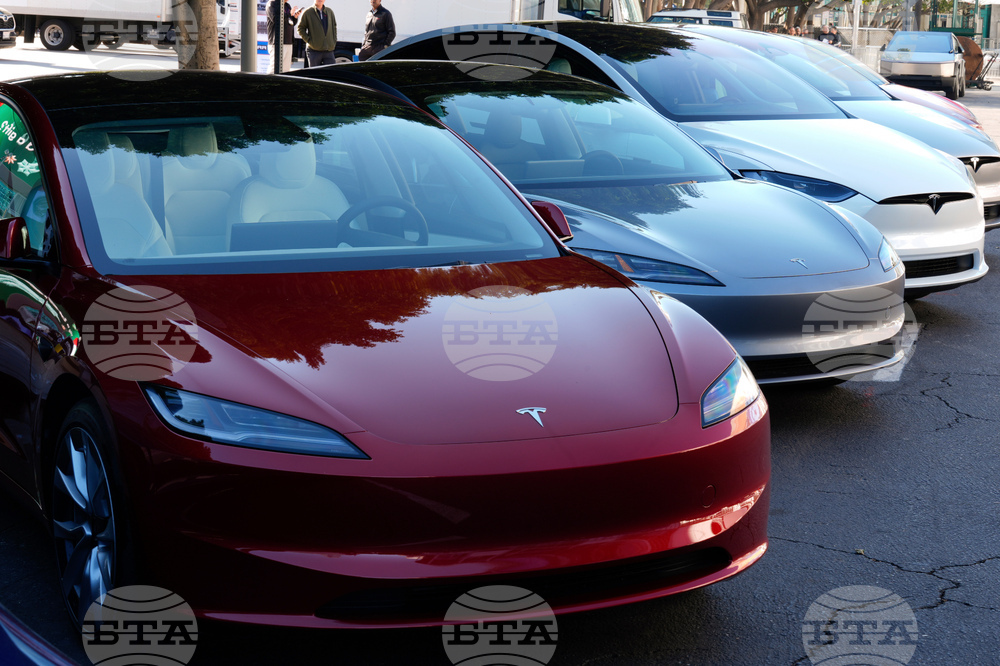 Регистрациите на нови електромобили „Тесла“ показват слабо възстановяване на някои ключови европейски пазари през януари