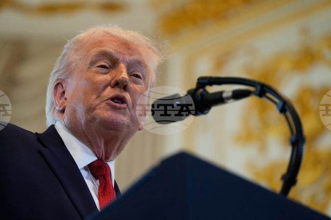 Тръмп отказа да уточни дали възнамерява да използва сила, за да поеме контрола над Гренландия