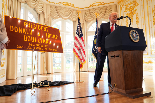 Слабостта на Европа я направи уязвима за заплахите на Тръмп за налагане на мита, твърди германски икономист 