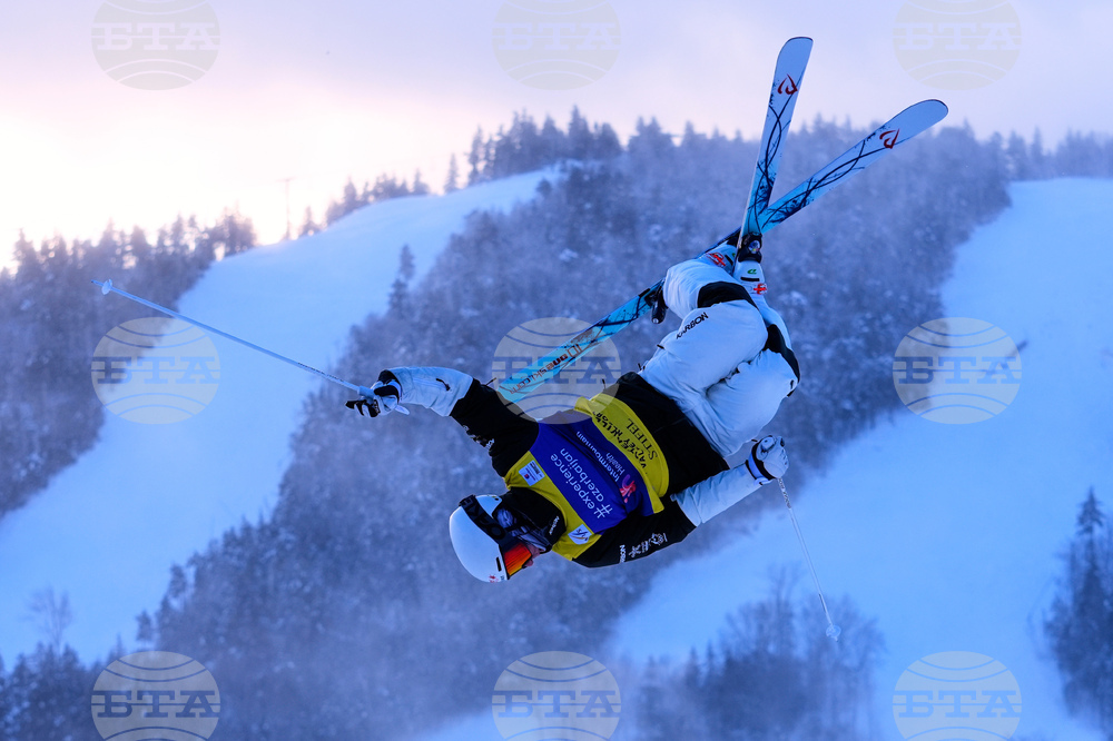 World Cup Freestyle Moguls Skiing