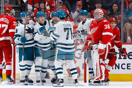 Sharks Red Wings Hockey