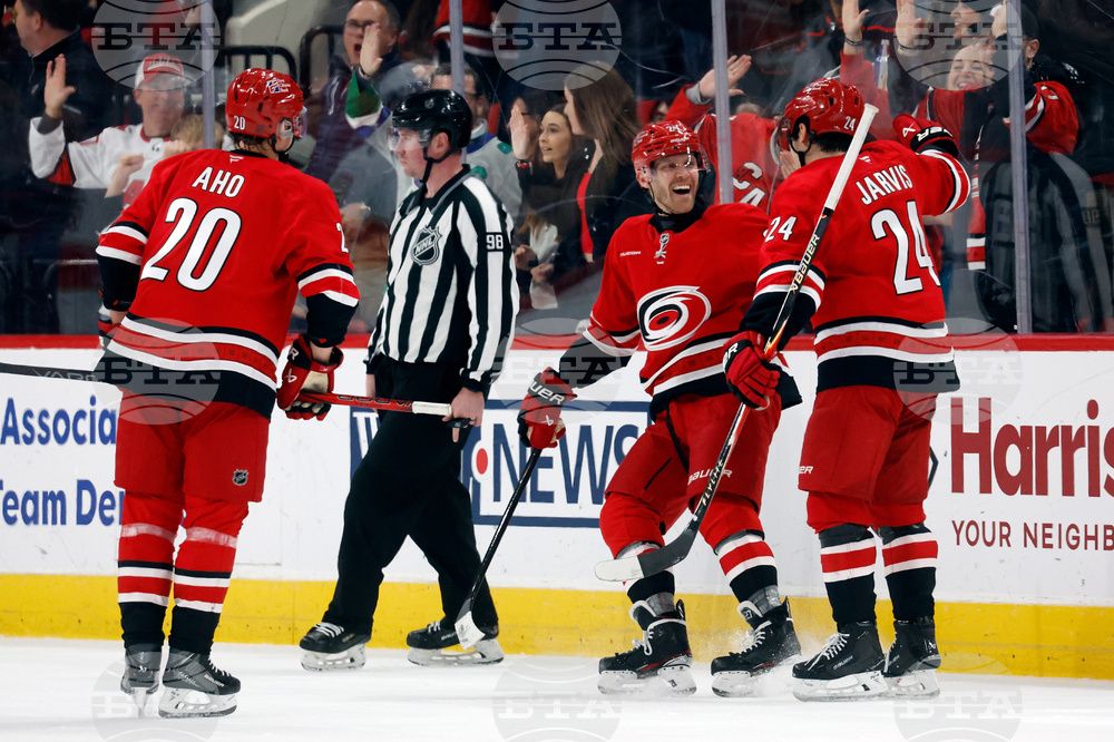 Panthers Hurricanes Hockey