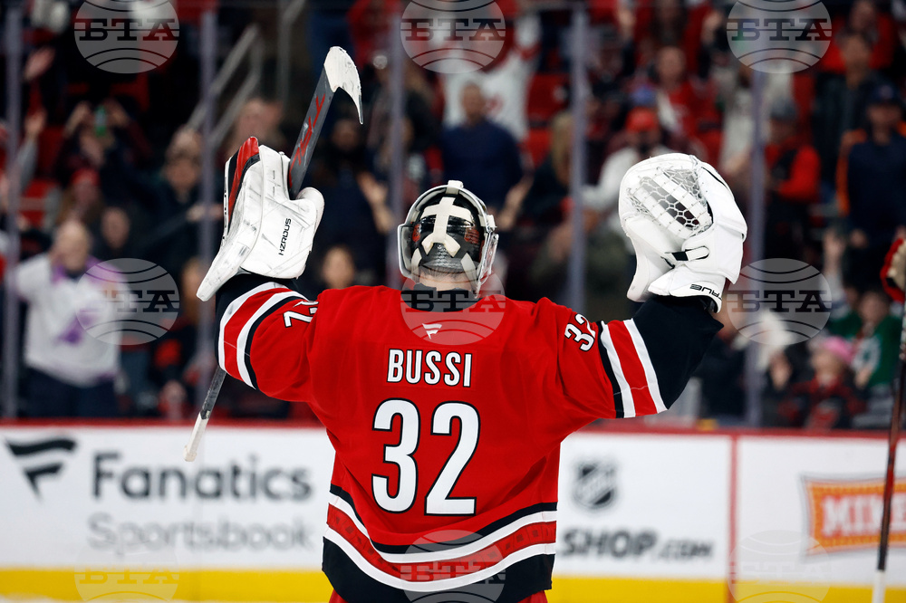 Panthers Hurricanes Hockey