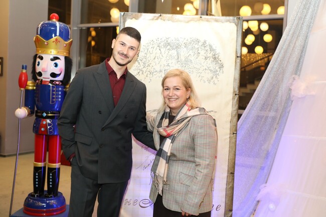 Изложбата „неВидимите" в Стара Загора разкрива вътрешния свят на хората в неравностойно положение