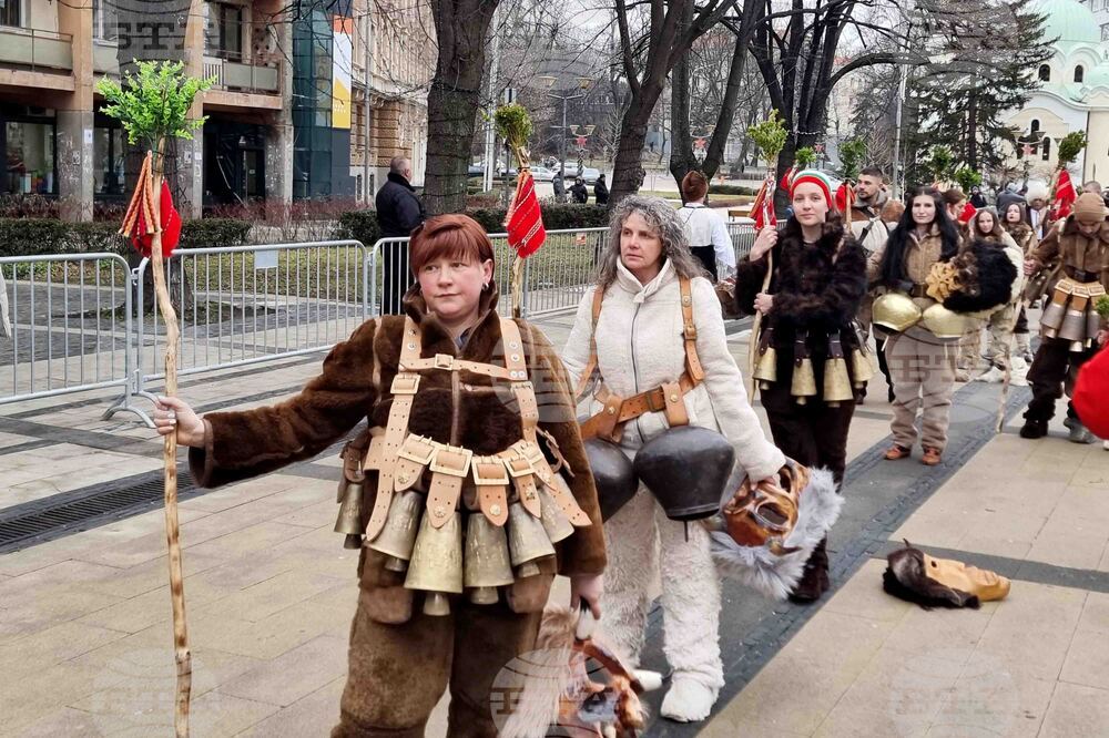 Перник - Международен фестивал на маскарадните игри „Сурва“