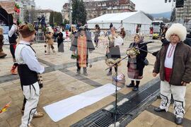 Перник - Международен фестивал на маскарадните игри „Сурва“