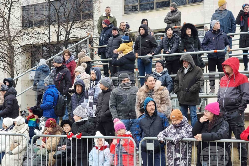 Перник - Международен фестивал на маскарадните игри „Сурва“